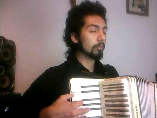 Fabián GÓMEZ SCHMIDT et son accordéon